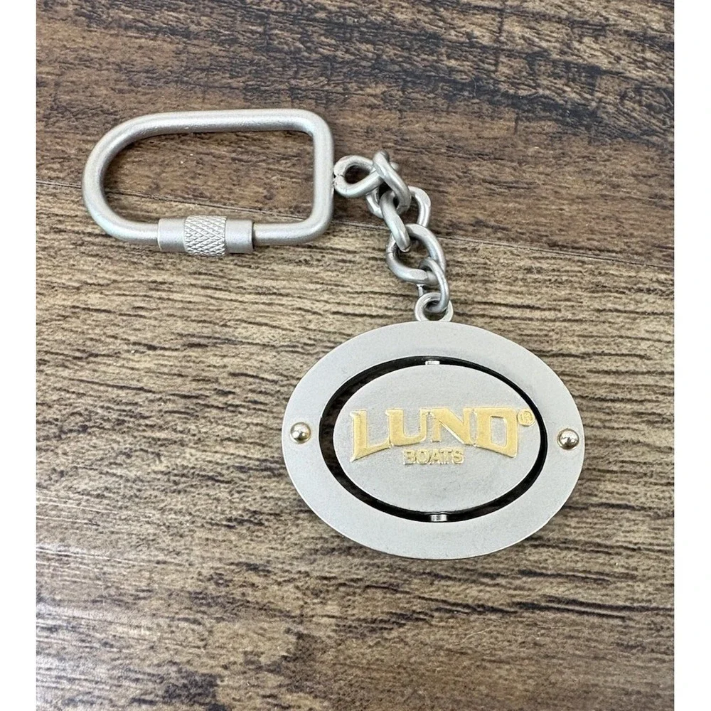 Lund Boats Metal Swivel Keychain Key Ring Fob Oval Boat Carabiner